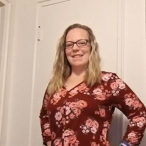 Meet your Posher, Jenn